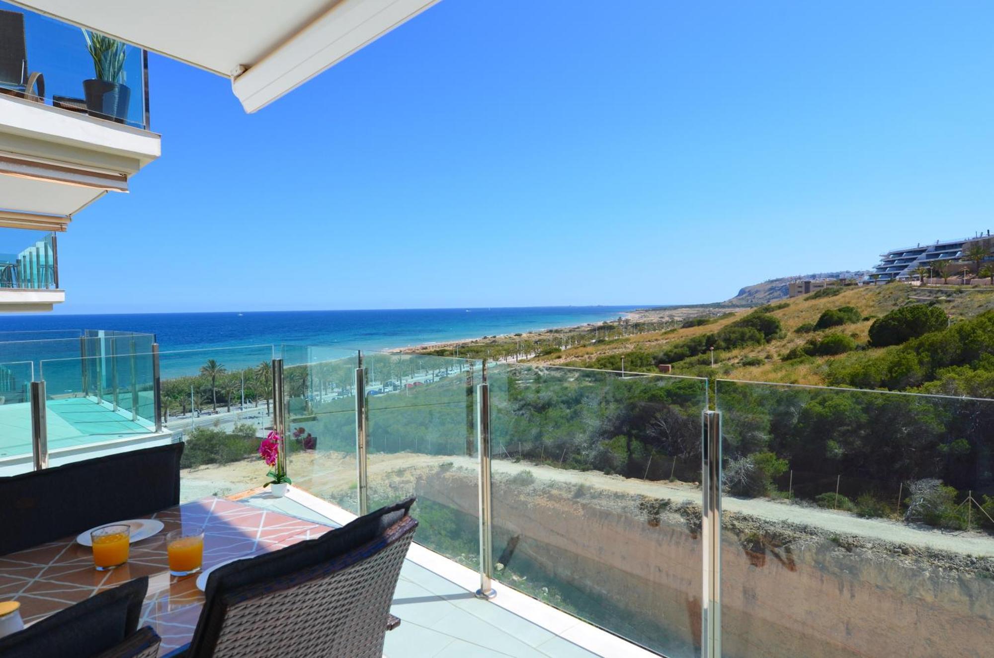 Beachfront Luxury Apartments By Nras Arenales del Sol Exterior photo